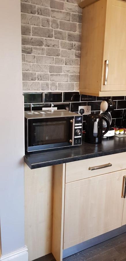리버풀 Riverpool - Elegant House 1 Minute Walk To Anfield Stadium 빌라 외부 사진