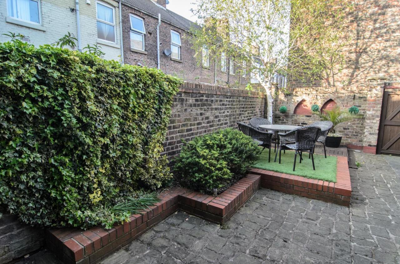 리버풀 Riverpool - Elegant House 1 Minute Walk To Anfield Stadium 빌라 외부 사진
